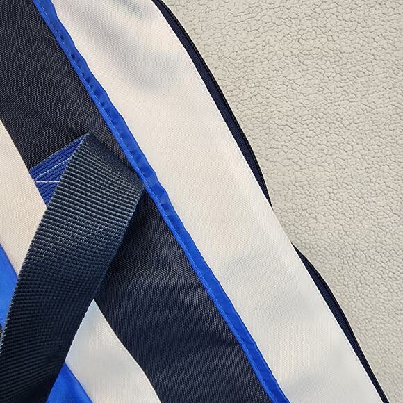 North Carolina A&T University Aggies Insulated Travel Tote Beach Bag - Picture 11 of 12